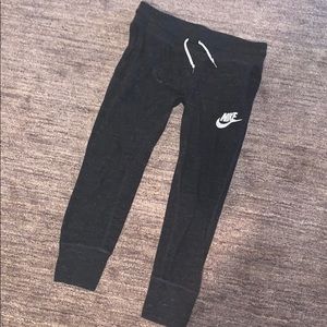 ♥️ Nike Gray Sweatpants Joggers Sweats